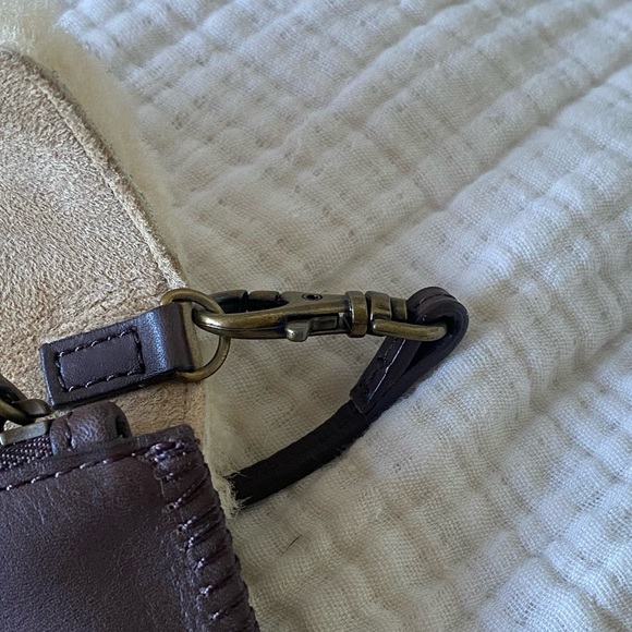 UGG Y2K SHOULDER BAG - Picture 9 of 11